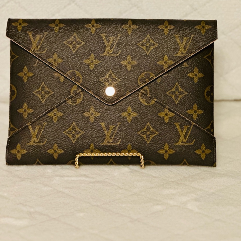 Louis Vuitton Kirigami Clutch